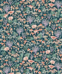 Fungi Wallpaper - Eloise Short - Vintage Floral Wallpaper - Carta da parati Granny Chic - Carta da parati in stile Grandmillennial - Oceano - Campionario