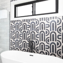 Formes Deux Wallpaper • Midnight White • Insitu Bathtub