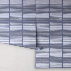 Lignes Wallpaper • Snow Navy • Rolls