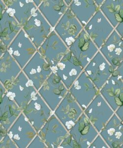 Petite Climbing Sweet Pea Wallpaper • Provence & Cane • Swatch